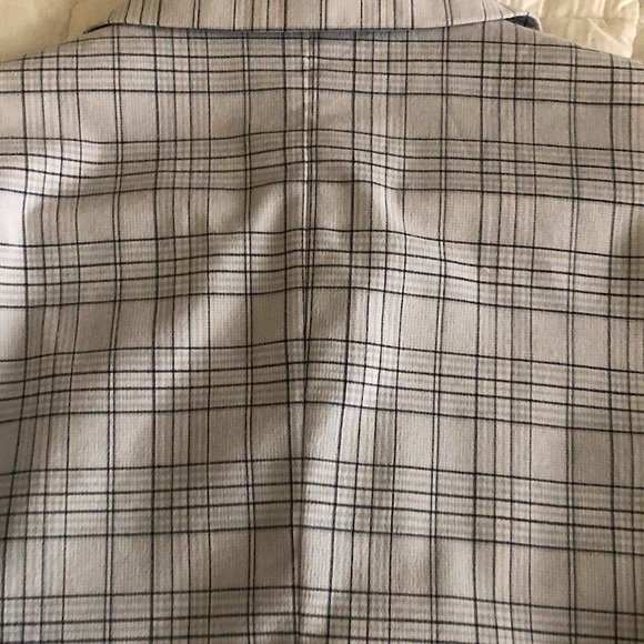 🐰Dynamite Long Plaided Jacket Double Breasted with Six Buttons🐰 Like New 🐇 - Picture 5 of 10